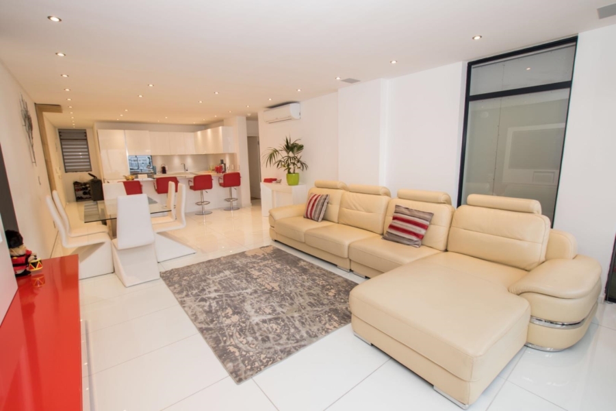 To Let 2 Bedroom Property for Rent in De Waterkant Western Cape